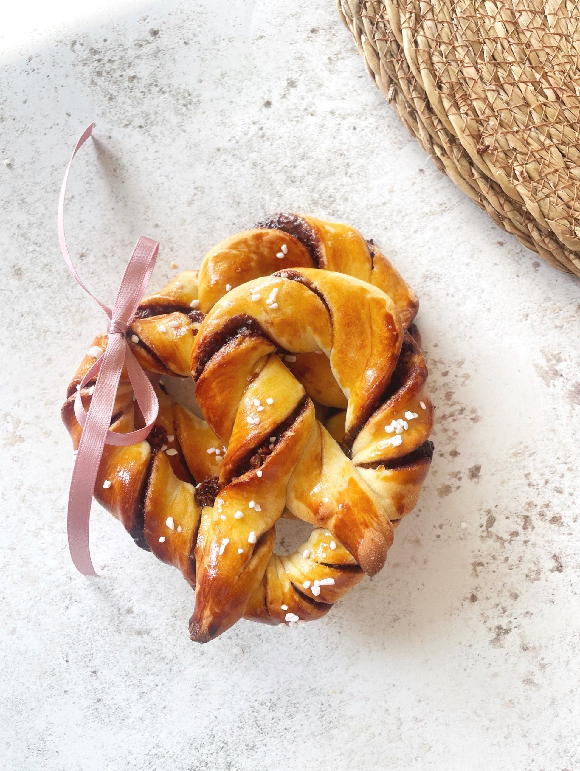 Sweet Pretzels MilsTone Biscuits