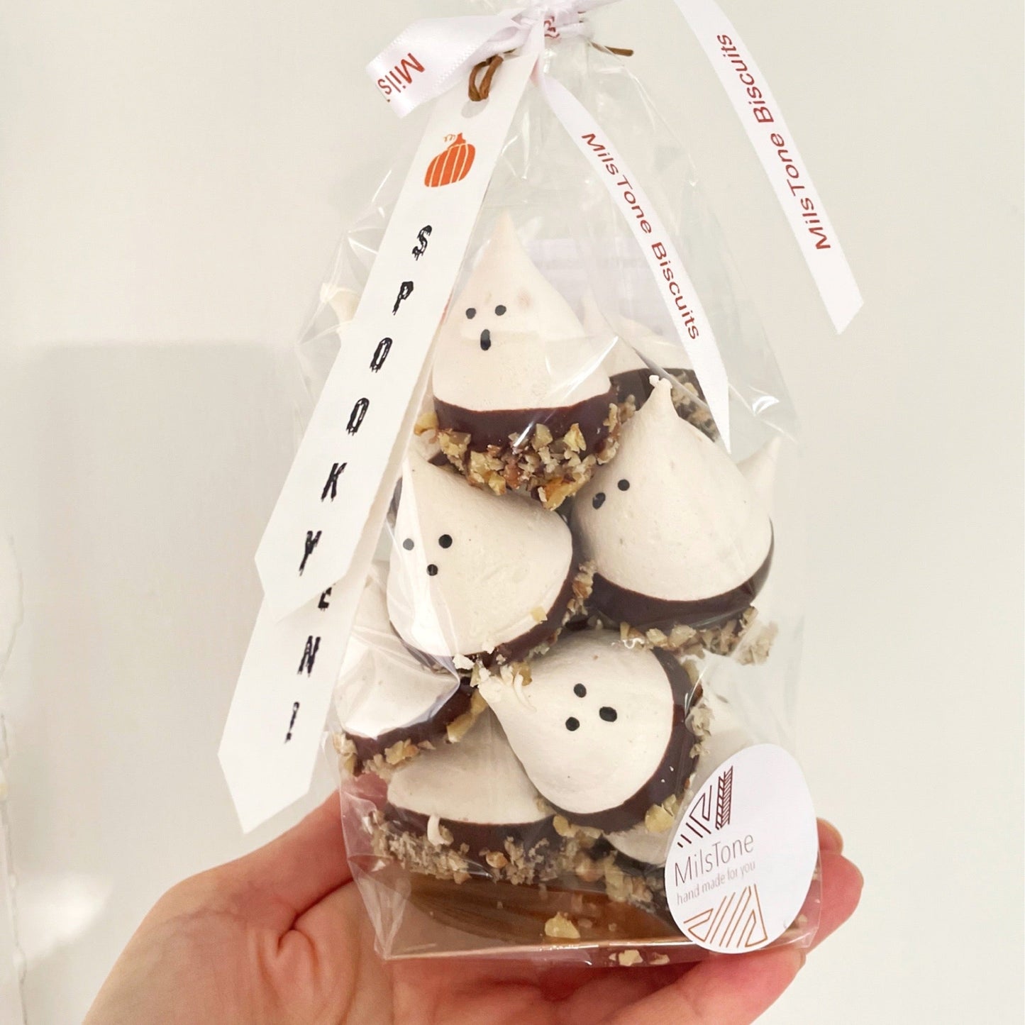 Meringue Ghosts MilsTone Biscuits