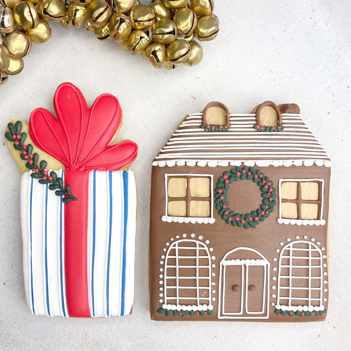 Christmas Gingerbread House MilsTone Biscuits