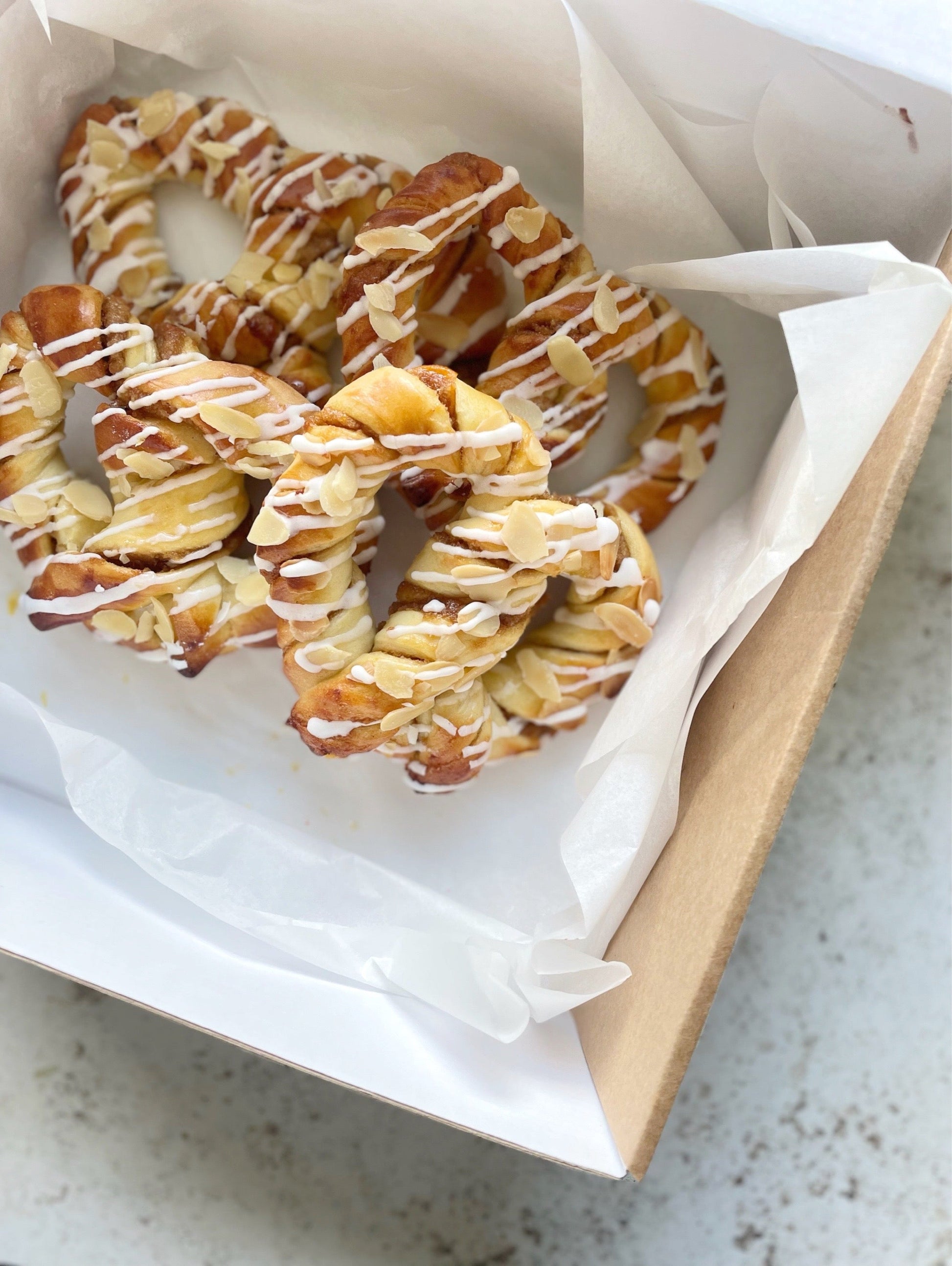 Sweet Pretzels MilsTone Biscuits