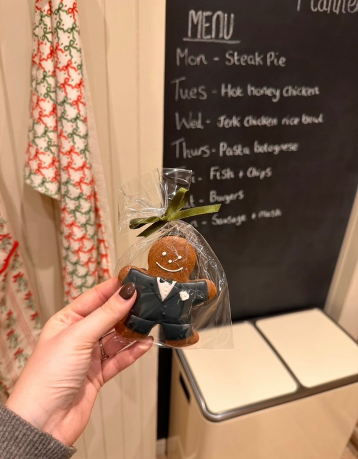 Custom order - Gingerbread Biscuits custom biscuits