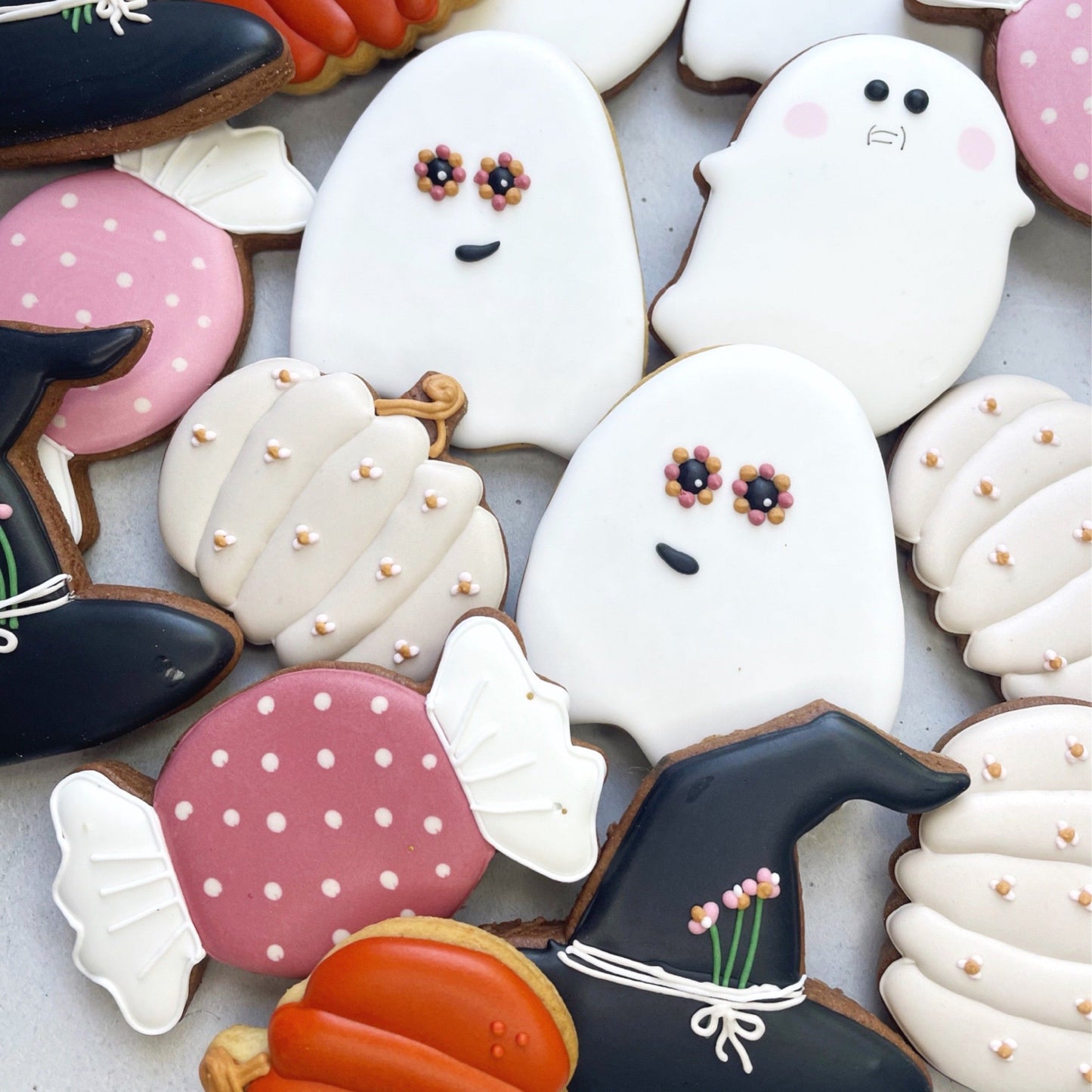 Halloween individually styles MilsTone Biscuits