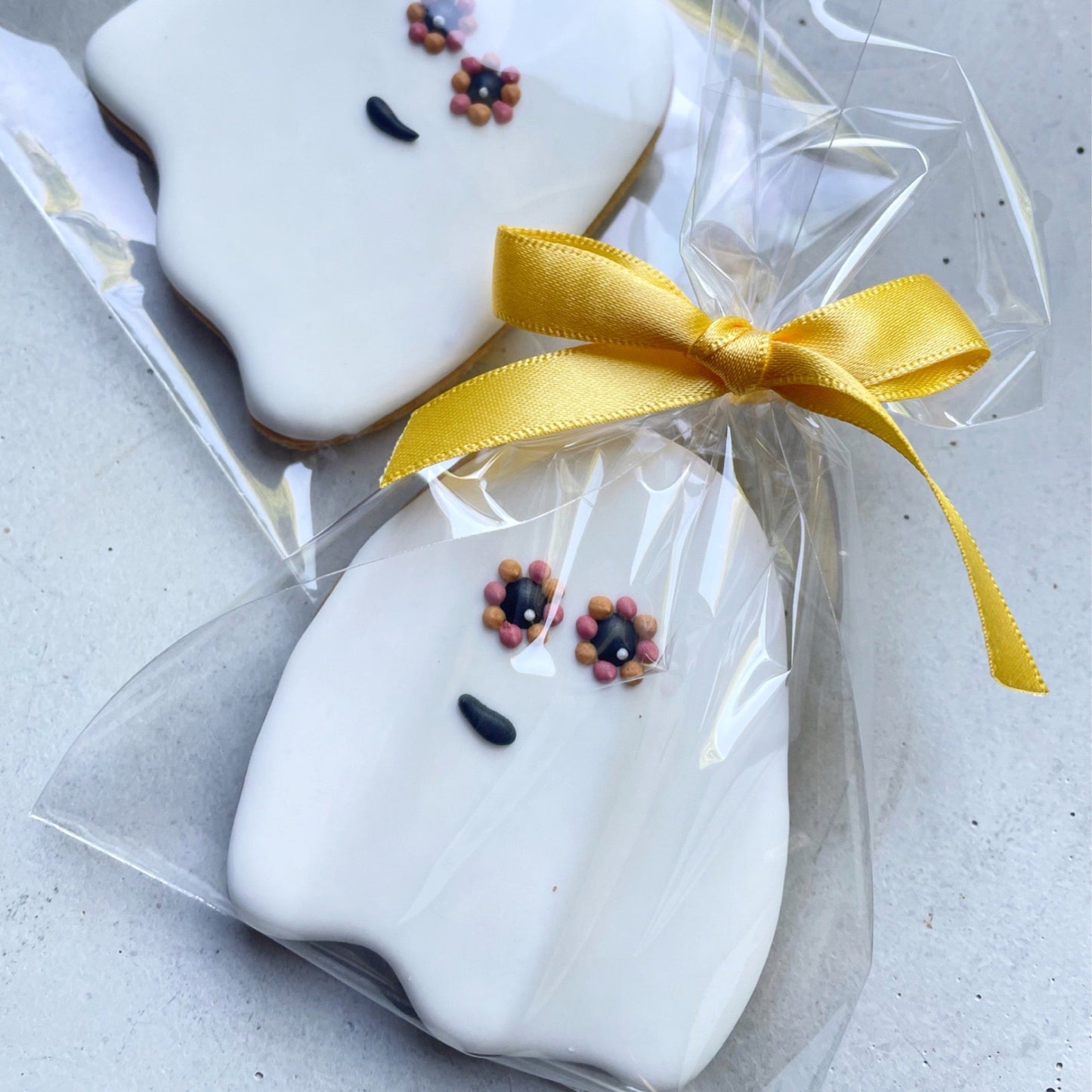 Halloween individually styles MilsTone Biscuits