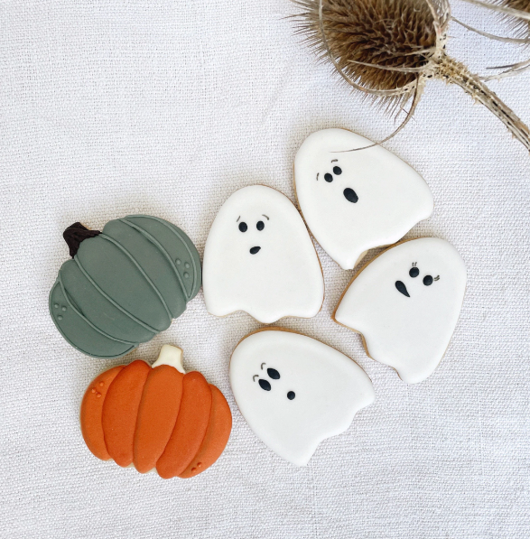 Halloween Ghosts & Pumpkins Themed Biscuits