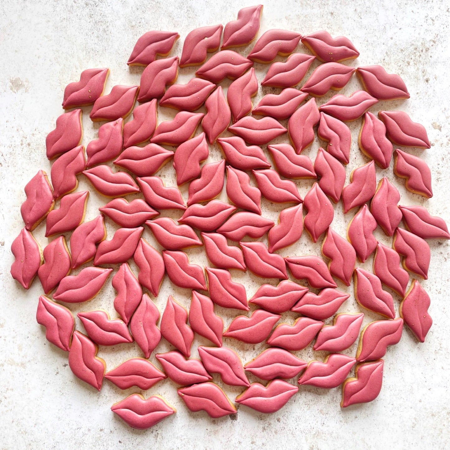 Kiss Iced Biscuits MilsTone Biscuits