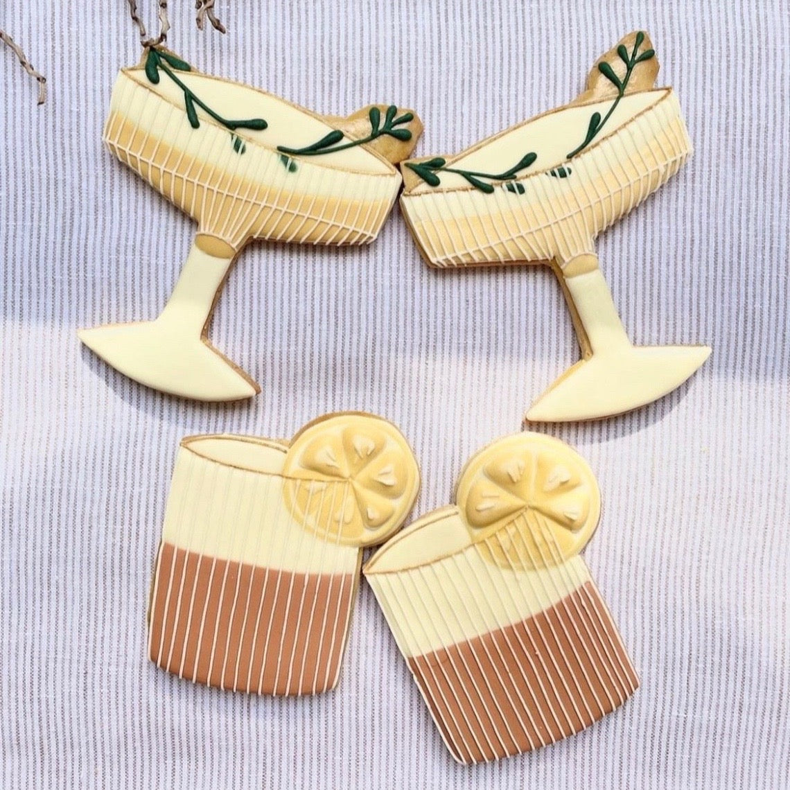 Cocktails Iced themed biscuits