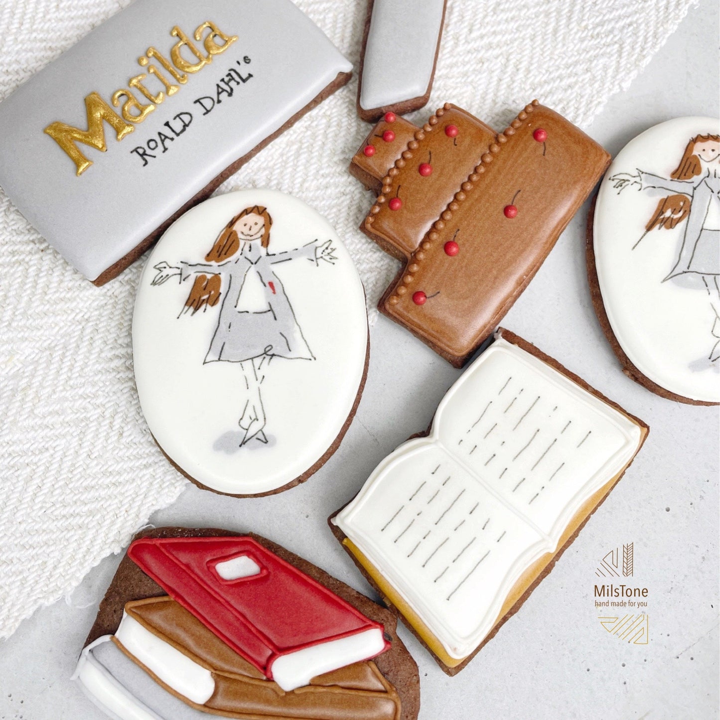 Matilda MilsTone Biscuits