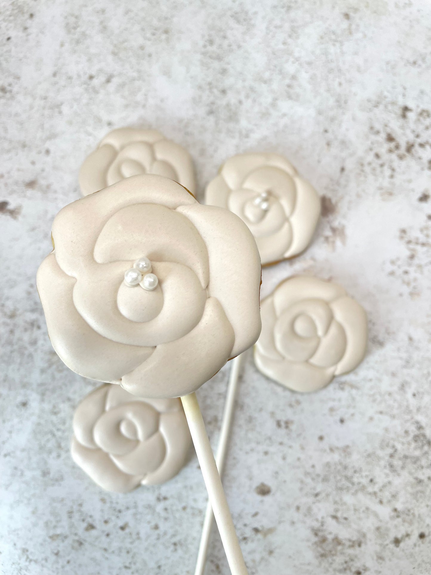 Flowers biscuits (on sticks) MilsTone Biscuits