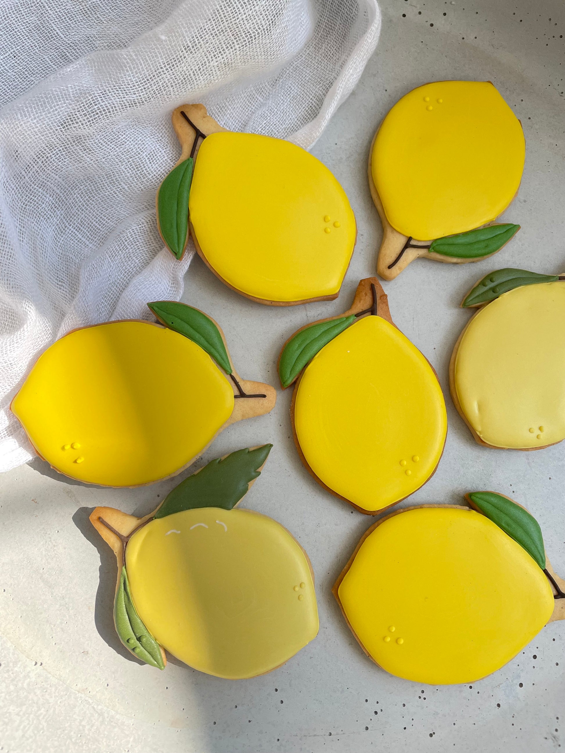 Lemon & Olive Biscuits MilsTone Biscuits
