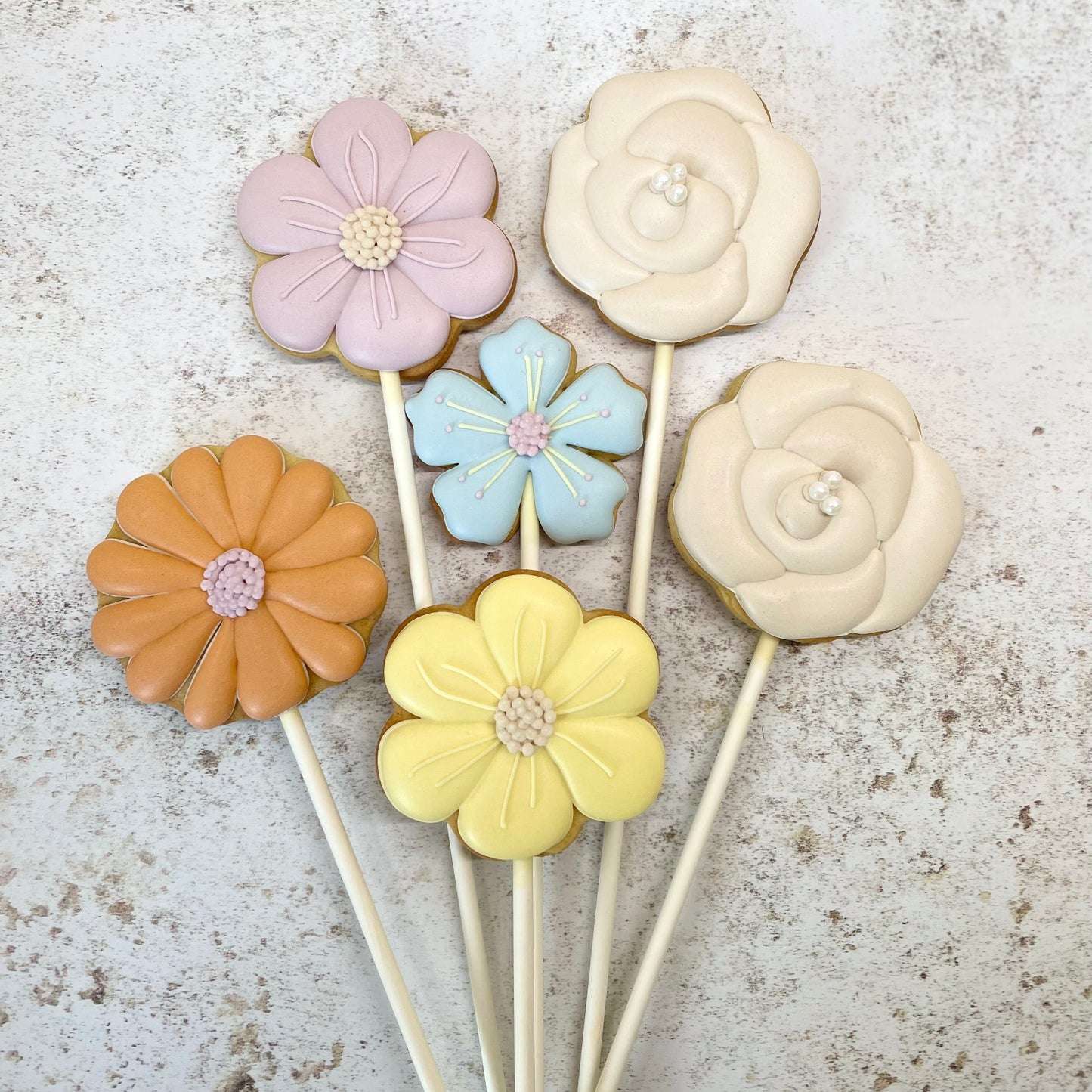 Flowers biscuits (on sticks) MilsTone Biscuits
