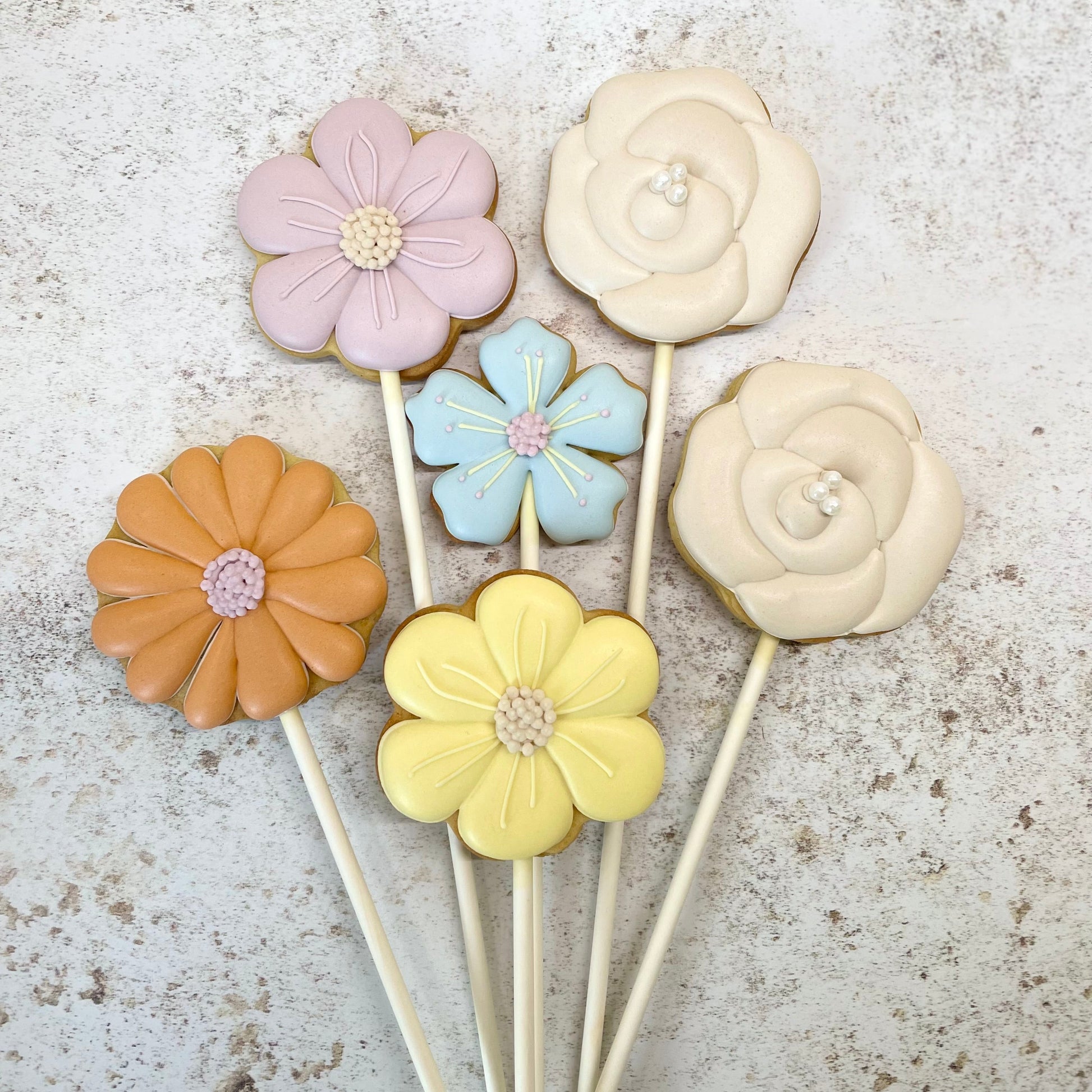 Flowers biscuits (on sticks) MilsTone Biscuits